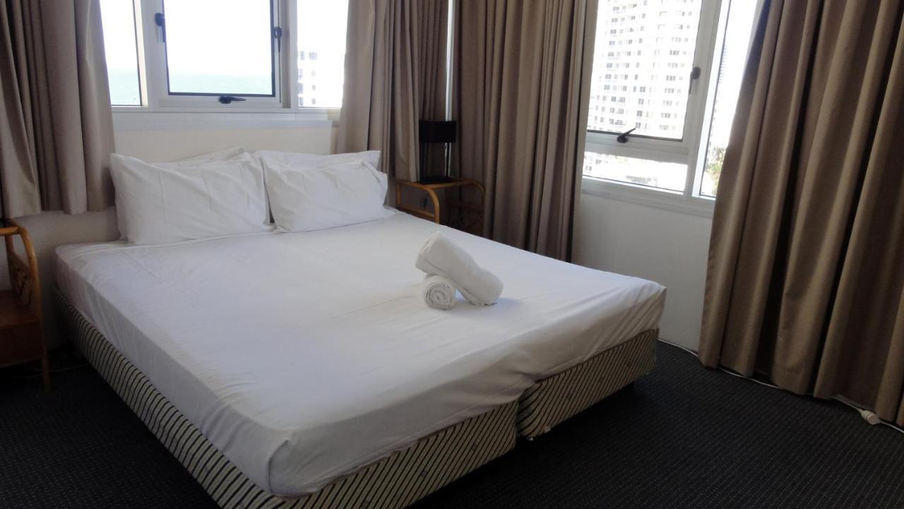 Quarterdeck Aparthotel Surfers Paradise